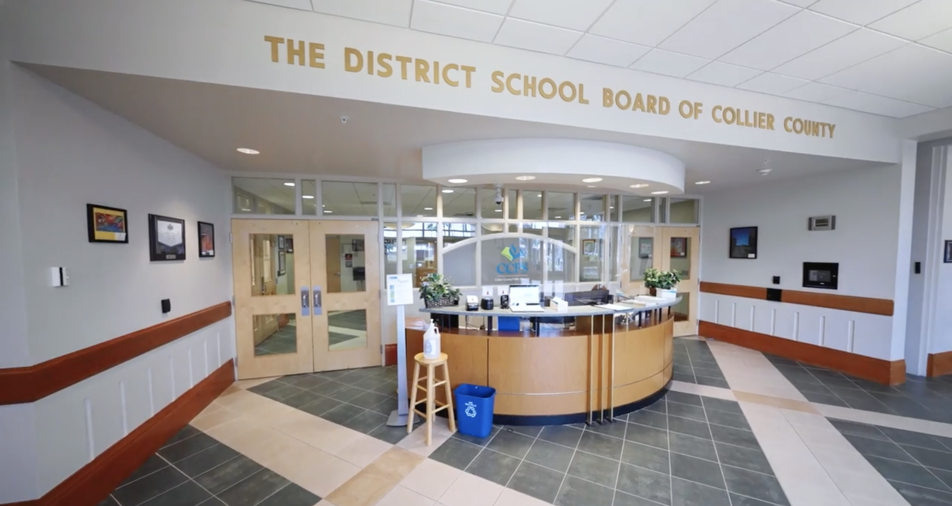 District, Teacher, & Faculty Leadership Programs | Leader in Me